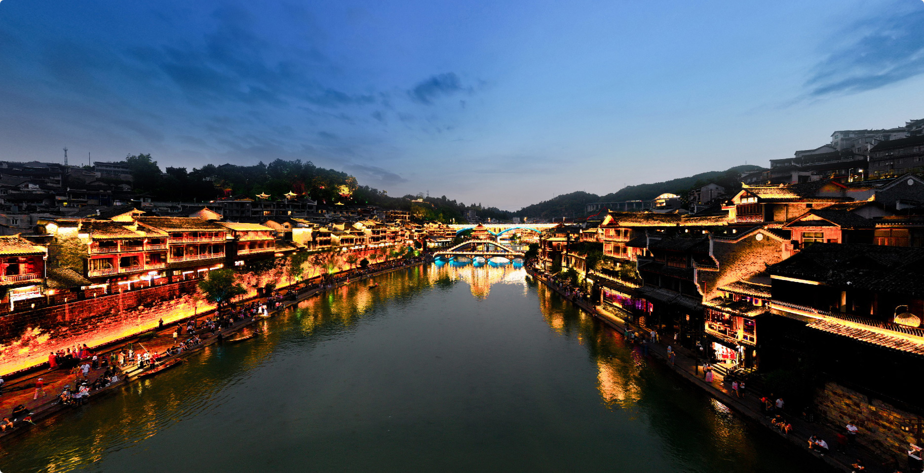 凤凰古城景区DL